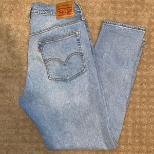 Levi’s Wedgie Jeans